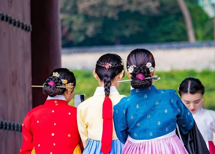 アパート 3 Mins From Konkuk Station, 10 Mins Walk From Seongsu Station *
