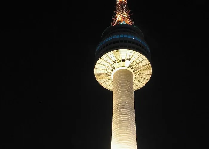 アパート 3 Mins From Konkuk Station, 10 Mins Walk From Seongsu Station