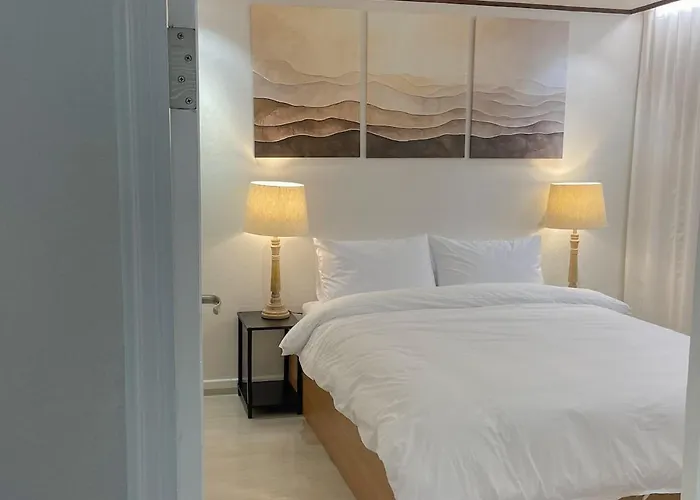 アパート 3 Mins From Konkuk Station, 10 Mins Walk From Seongsu Station *