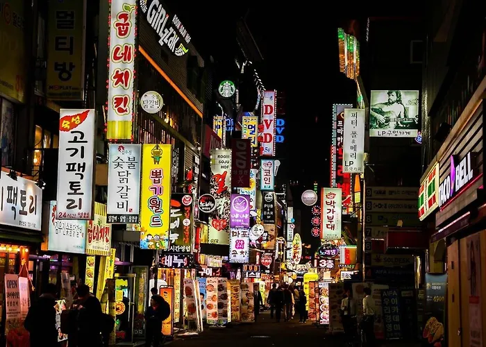 3 Mins From Konkuk Station, 10 Mins Walk From Seongsu Station ソウル特別市
